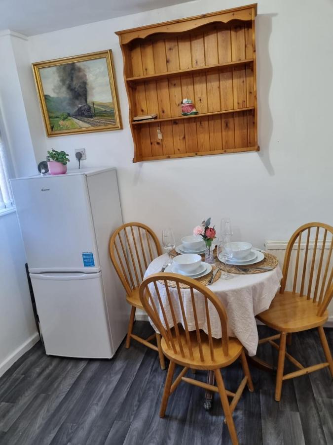 Centrally Located W/ Free Parking & Smart Tv Leeds  Dış mekan fotoğraf